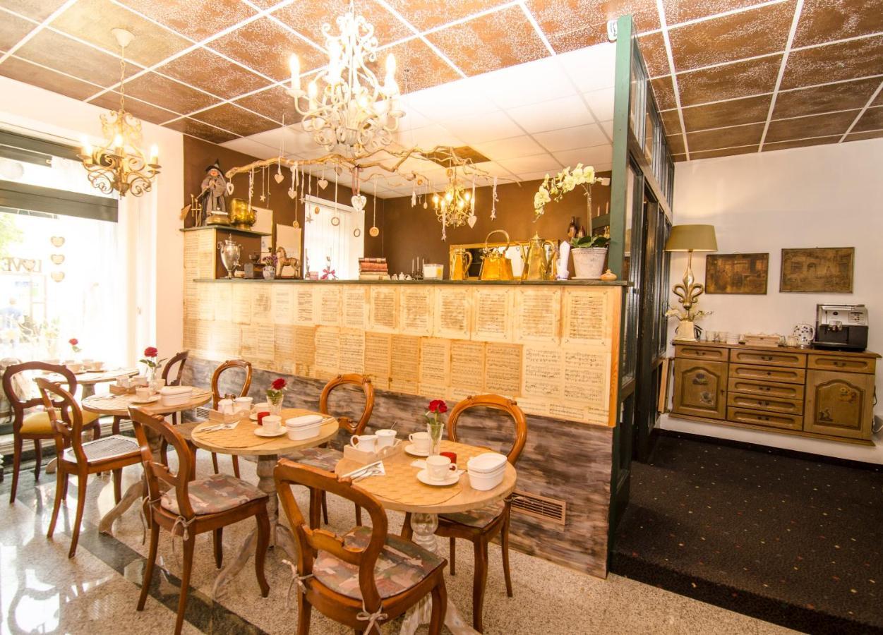 Trubarjev Art Boutique Hotel Lasko Luaran gambar