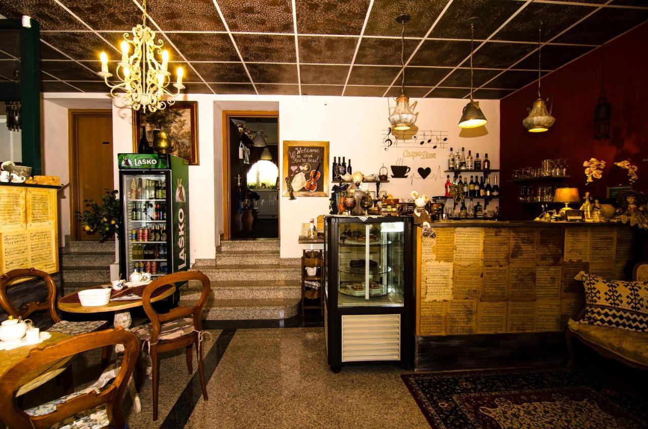 Trubarjev Art Boutique Hotel Lasko Luaran gambar