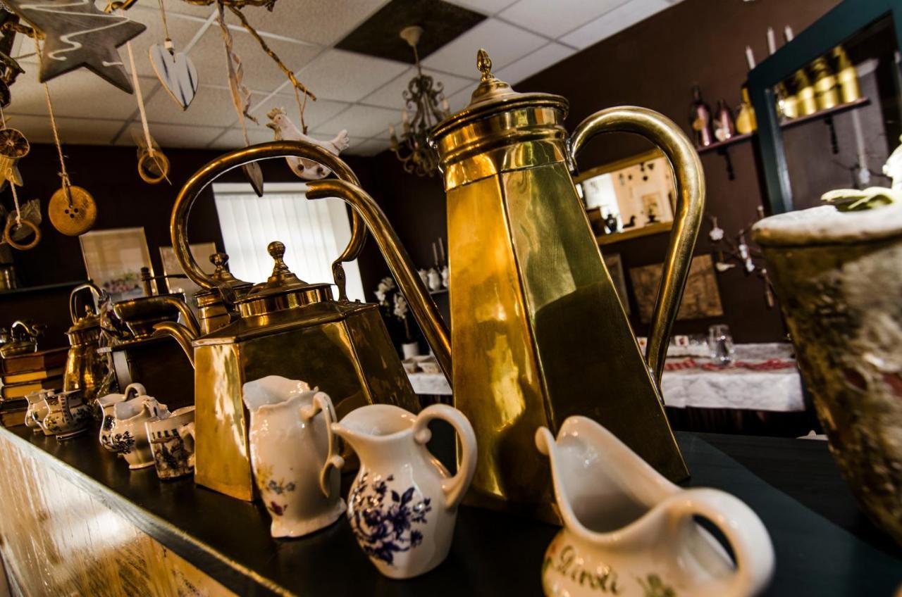 Trubarjev Art Boutique Hotel Lasko Luaran gambar