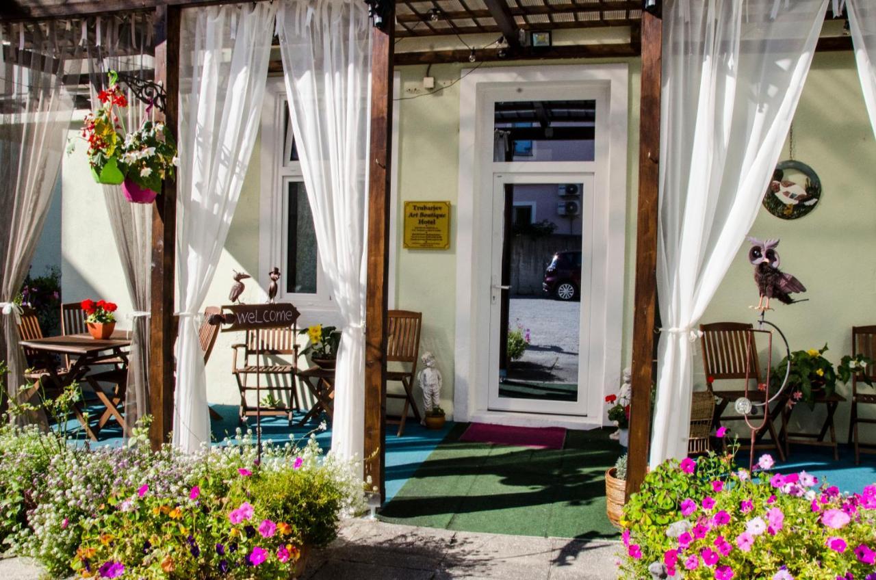 Trubarjev Art Boutique Hotel Lasko Luaran gambar