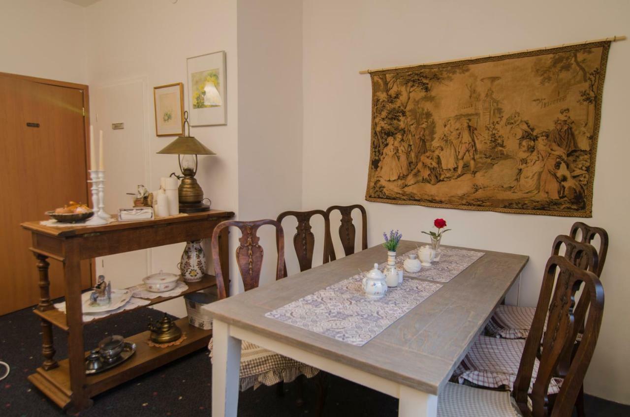 Trubarjev Art Boutique Hotel Lasko Luaran gambar