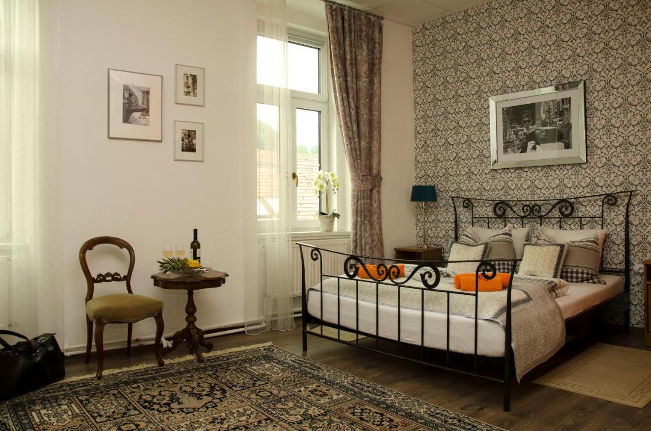 Trubarjev Art Boutique Hotel Lasko Luaran gambar